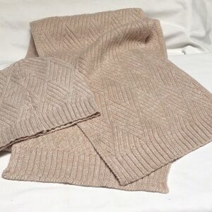 Oatmeal Knit Scarf and Hat Set